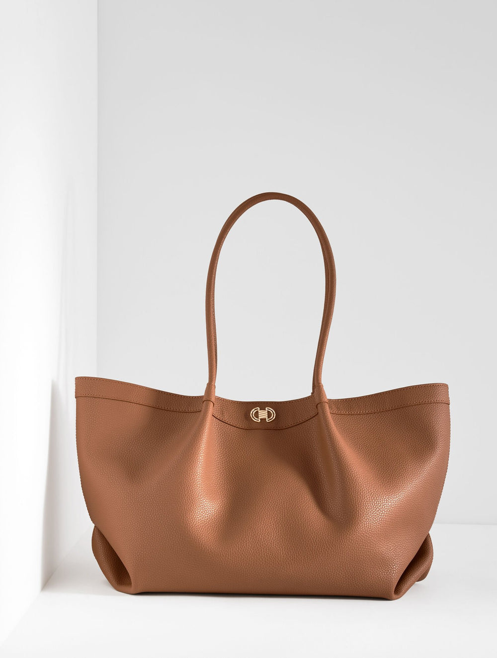 JASPER KATHARINE PEBBLE LEATHER TOTE | Talbots on sale