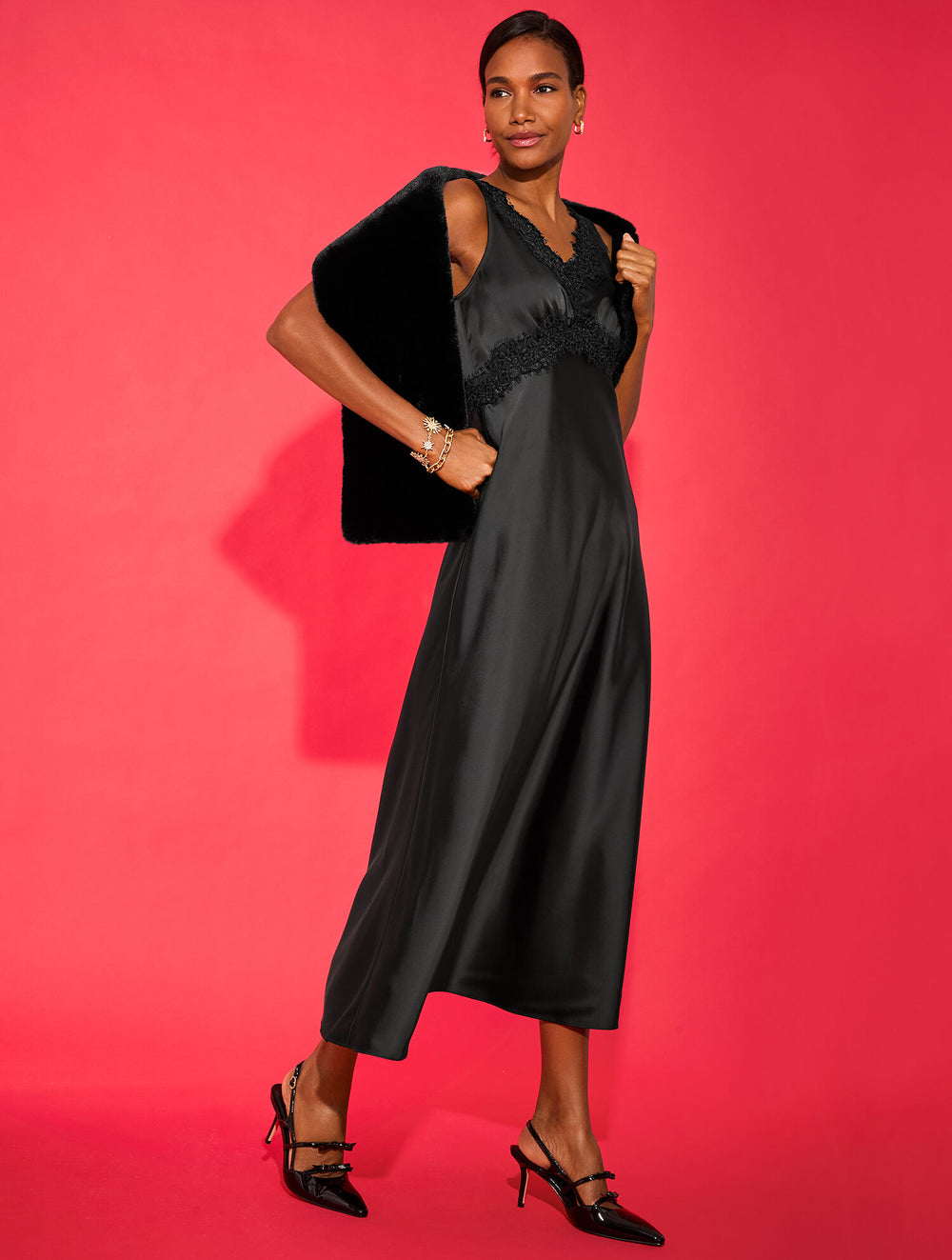 BLACK FAUX FUR PULL-THROUGH SCARF | Talbots discount