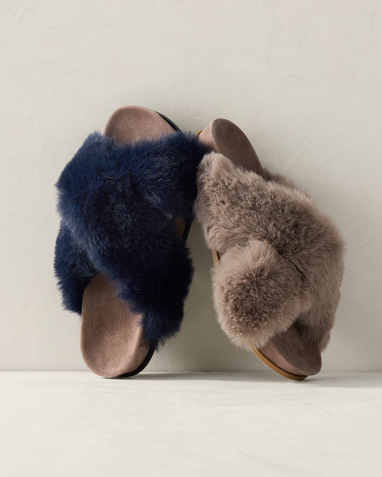 NIGHTENGALE|TRUE NAVY FAUX FUR CRISS CROSS MOLDED SLIPPERS | Talbots US