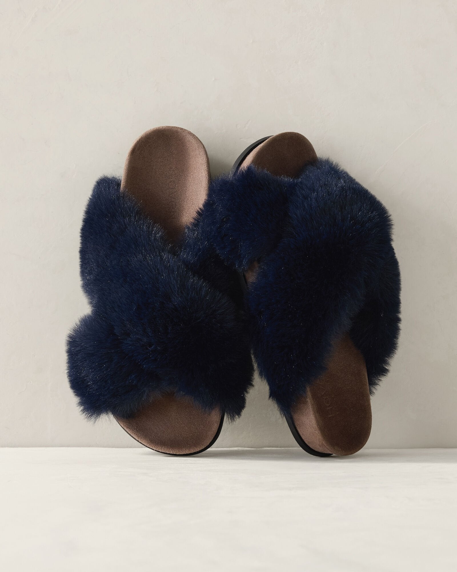 NIGHTENGALE|TRUE NAVY FAUX FUR CRISS CROSS MOLDED SLIPPERS | Talbots US