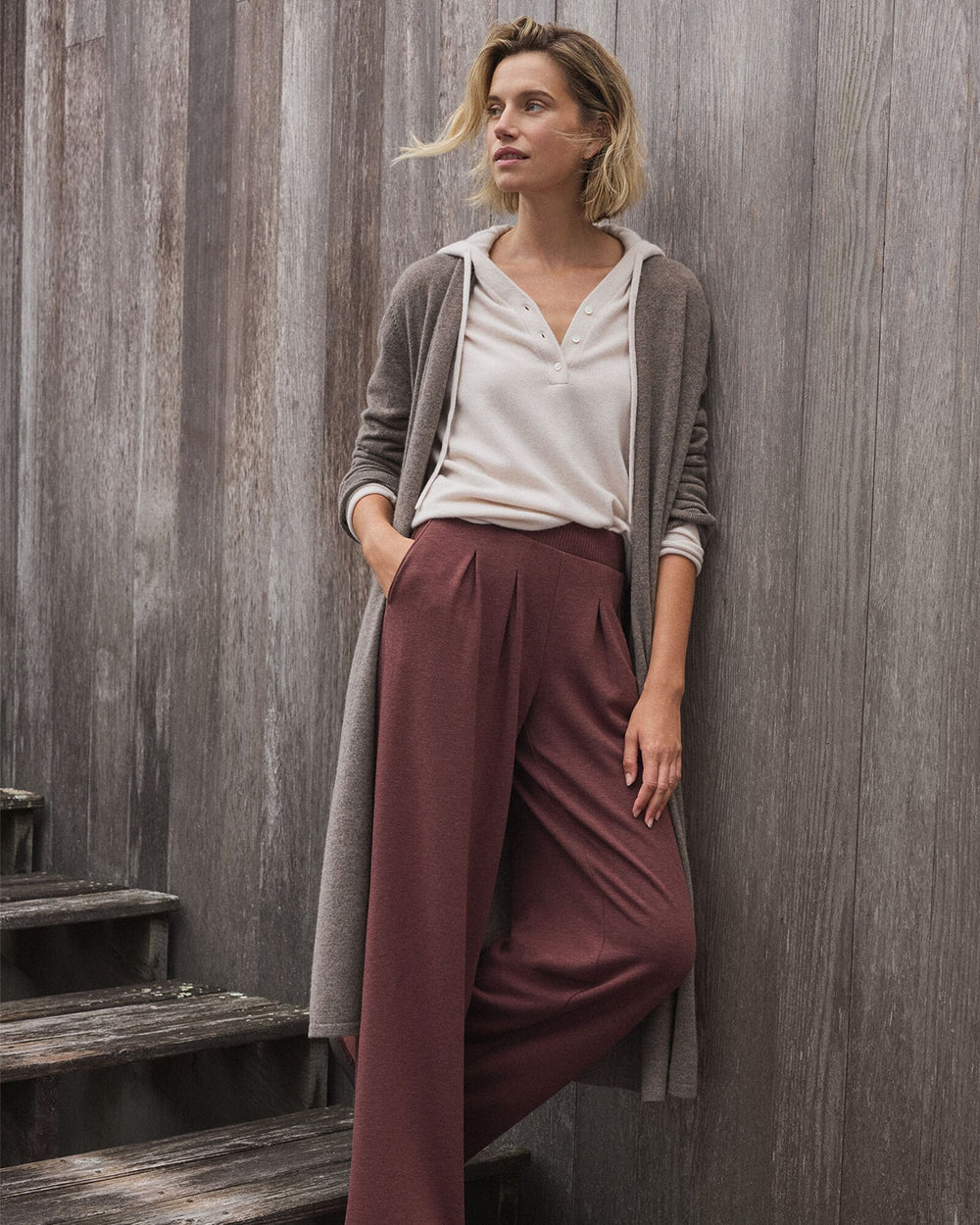 SOFT PEARL FEATHERWEIGHT CASHMERE HOODIE | Talbots US