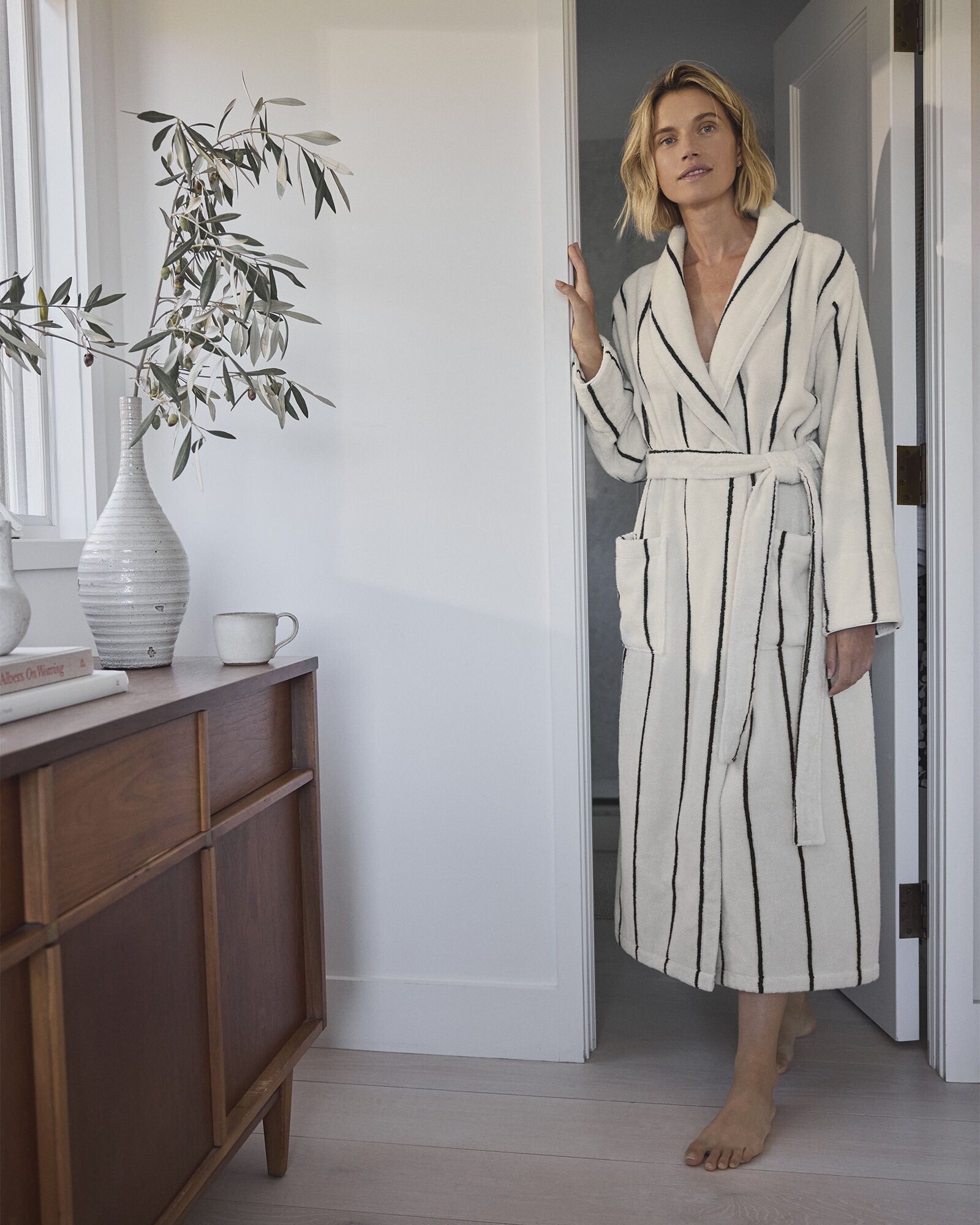 SANDSTONE/NIGHTFALL PLUSH TERRY STRIPED ROBE + TOTE SET | Talbots US