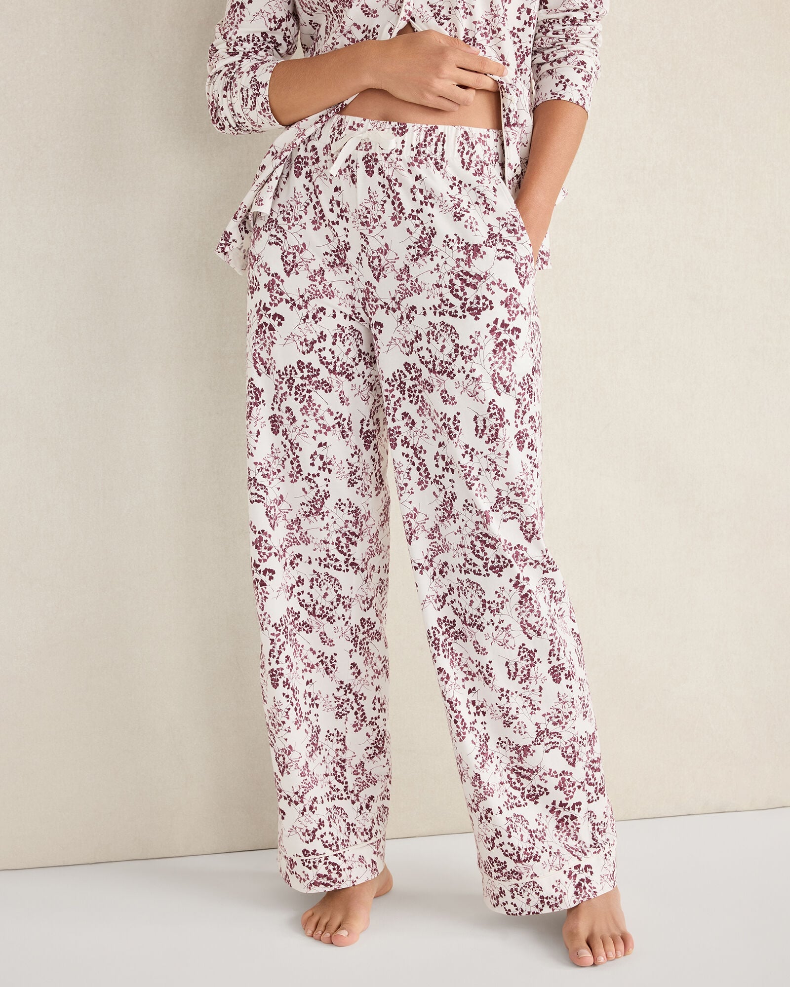 IVORY/RED WINE ORGANIC COTTON JERSEY BLUSHING BLOOMS PAJAMA PANTS | Talbots outlet